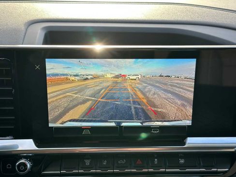 New 2026 GMC Sierra 3500 SLE w/ SLE Convenience Package image 28