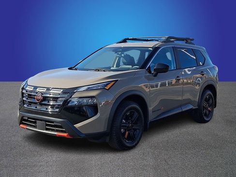 Used 2025 Nissan Rogue Rock Creek image 3