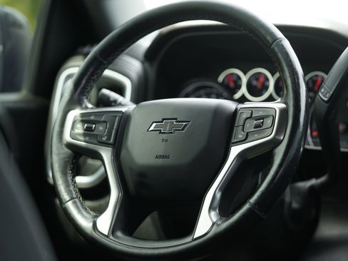 Used 2021 Chevrolet Silverado 1500 RST AWD/4WD image 18