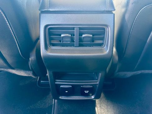 Used 2019 Ford Edge SEL w/ Equipment Group 201A image 27