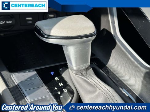 Used 2023 Hyundai Elantra SEL w/ Convenience Package image 26