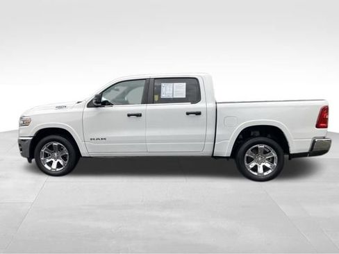 Used 2025 RAM 1500 Big Horn AWD/4WD image 11