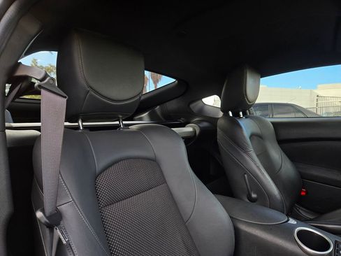Used 2020 Nissan 370Z Touring Sport image 20