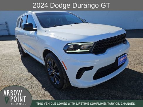 Used 2024 Dodge Durango GT w/ Blacktop Package image 2