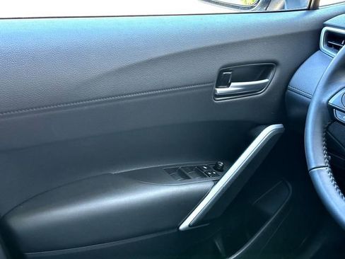 Certified 2026 Toyota Corolla Cross XLE w/ Convenience Package FWD image 26