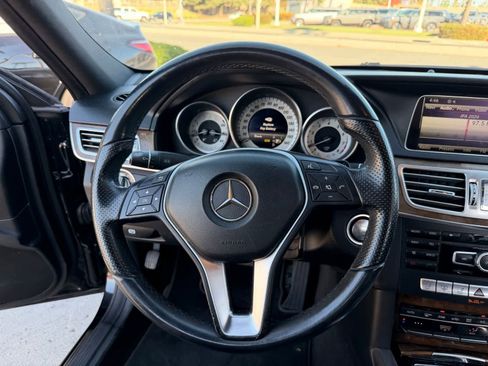 Used 2014 Mercedes-Benz E 350 Sedan image 17