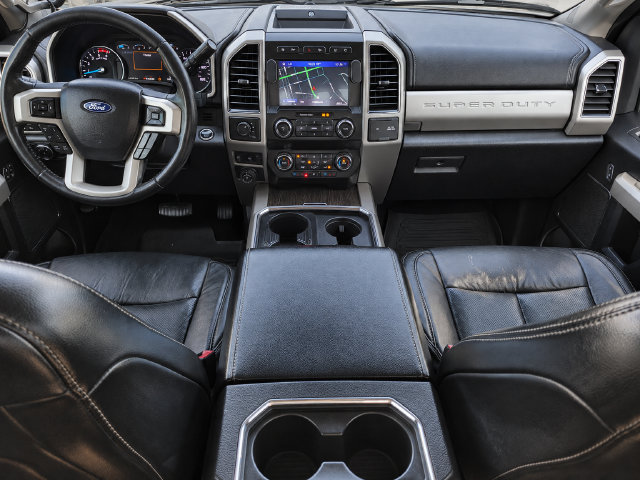 Used 2020 Ford F350 Lariat w/ Lariat Ultimate Package AWD/4WD image 19