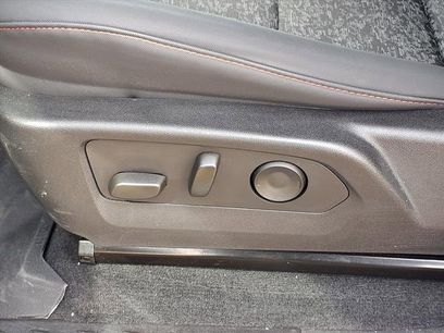 Used 2023 Chevrolet Colorado Z71 w/ Z71 Convenience Package 2