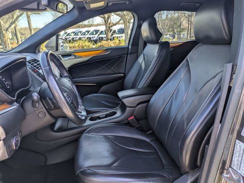 Certified 2019 Lincoln MKC Reserve w/ MKC Technology Package image 18