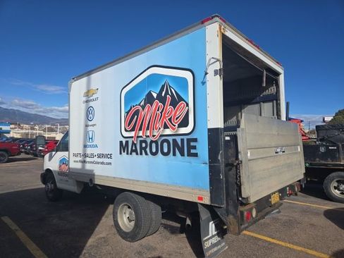 Used 2009 Chevrolet Express 3500 image 5