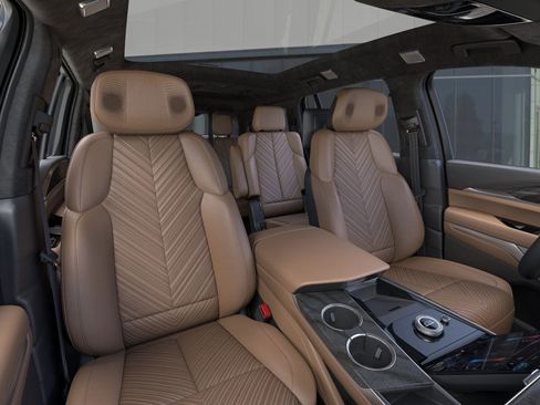 New 2025 Cadillac Escalade IQ Sport 2 w/ LPO, ONYX Package image 17