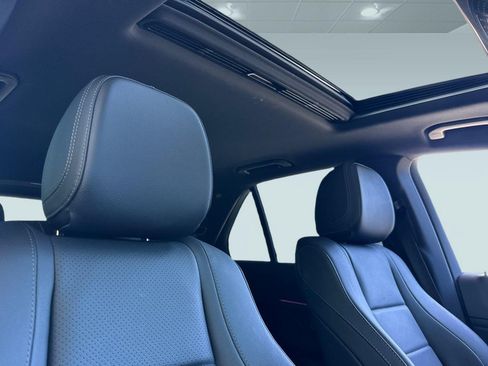 Certified 2025 Mercedes-Benz GLE 450e 4MATIC image 24