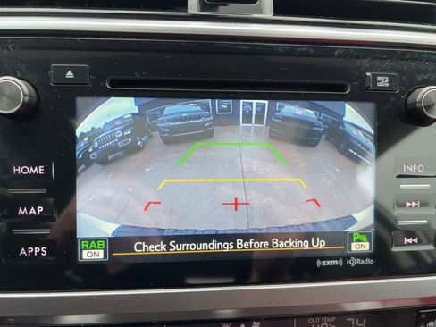Used 2017 Subaru Outback 2.5i Touring w/ Popular Package #5A AWD/4WD image 30