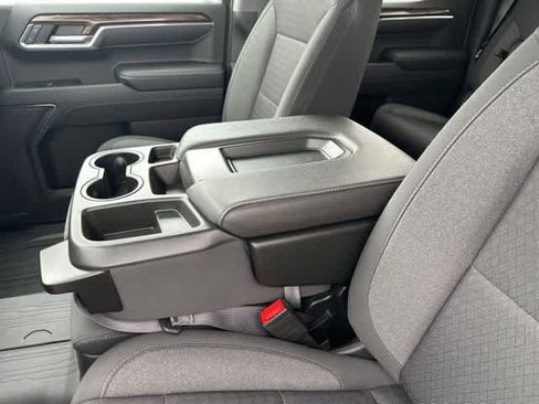 Used 2022 GMC Sierra 1500 Elevation image 16