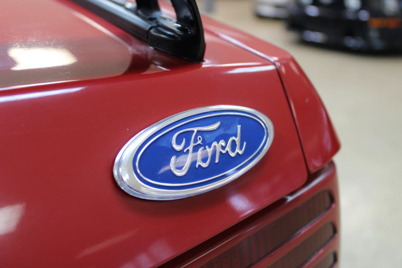 Used 1987 Ford Mustang GT RWD image 30