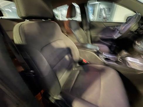 Used 2018 Chevrolet Malibu LT image 5