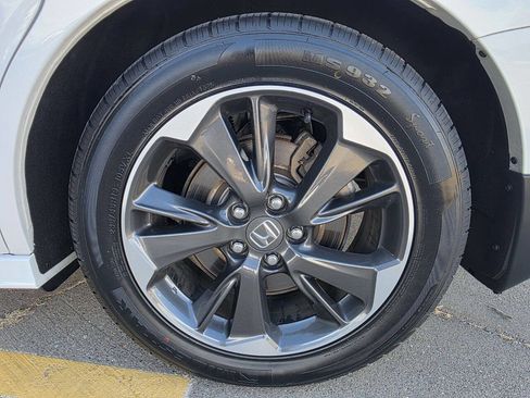 Used 2023 Honda Odyssey Elite image 31