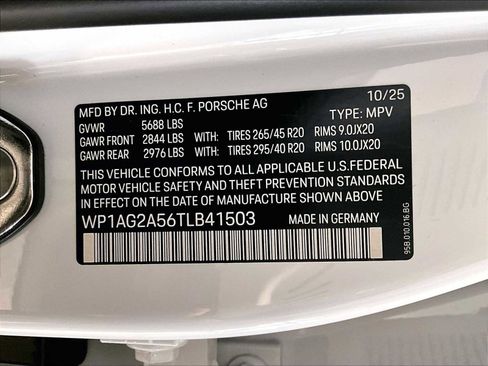 New 2026 Porsche Macan S image 32