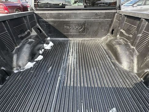 Used 2017 Chevrolet Colorado Z71 image 29