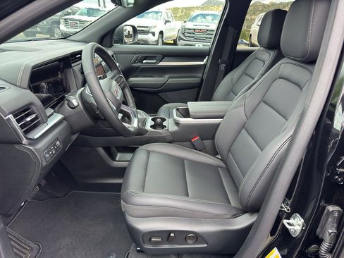 New 2026 GMC Terrain Elevation w/ Elevation Premium Package AWD/4WD image 16
