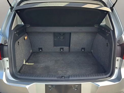 Used 2016 Volkswagen Tiguan S image 23