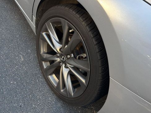 Used 2019 Lexus ES 350 F Sport w/ Accessory Package image 9