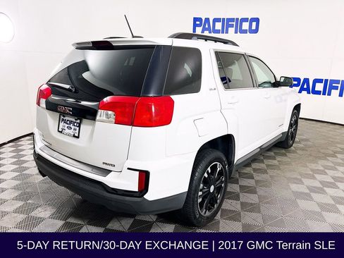 Used 2017 GMC Terrain SLE w/ Nightfall Package image 8