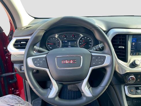 Used 2023 GMC Acadia SLE w/ Driver Convenience Package FWD image 11