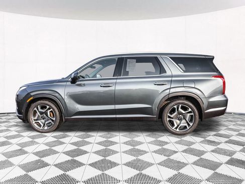 Certified 2023 Hyundai Palisade SEL image 16