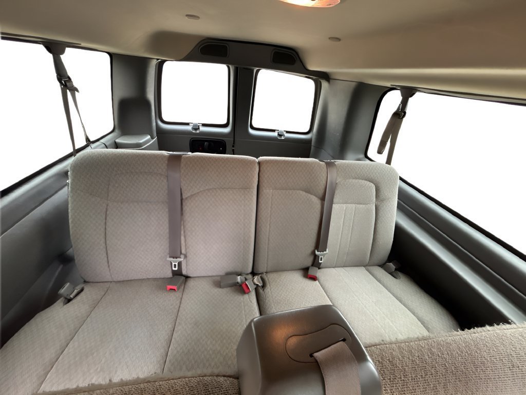Used 2023 Chevrolet Express 3500 LS RWD image 27
