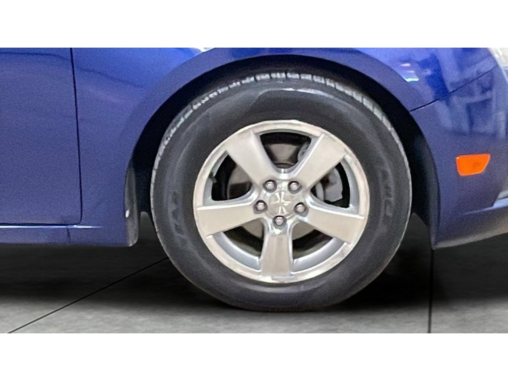 Used 2012 Chevrolet Cruze LT FWD image 20
