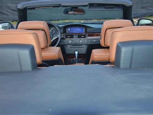 Used 2013 BMW 328i Convertible image 43