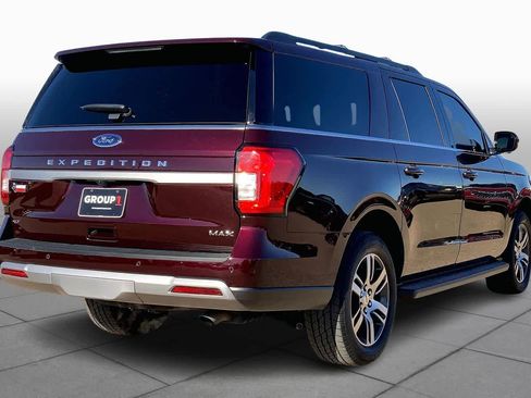 Used 2024 Ford Expedition Max XLT image 12