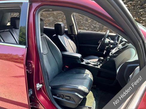 Used 2017 Chevrolet Equinox Premier w/ Enhanced Convenience Package AWD/4WD image 7