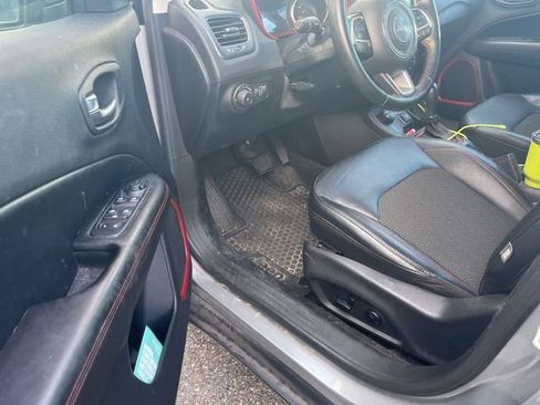 Used 2021 Jeep Compass Trailhawk w/ Convenience Group image 7