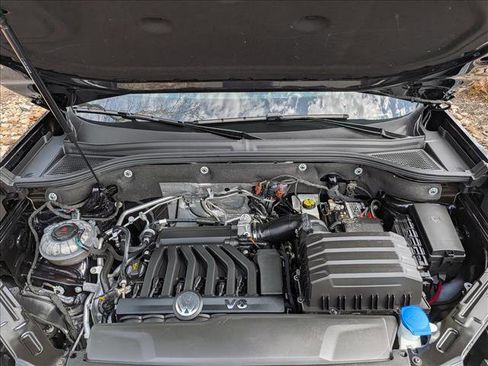 Used 2023 Volkswagen Atlas SEL image 10