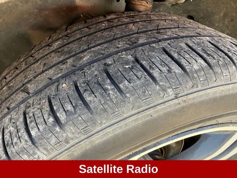 Used 2023 Chevrolet TrailBlazer LT FWD image 12
