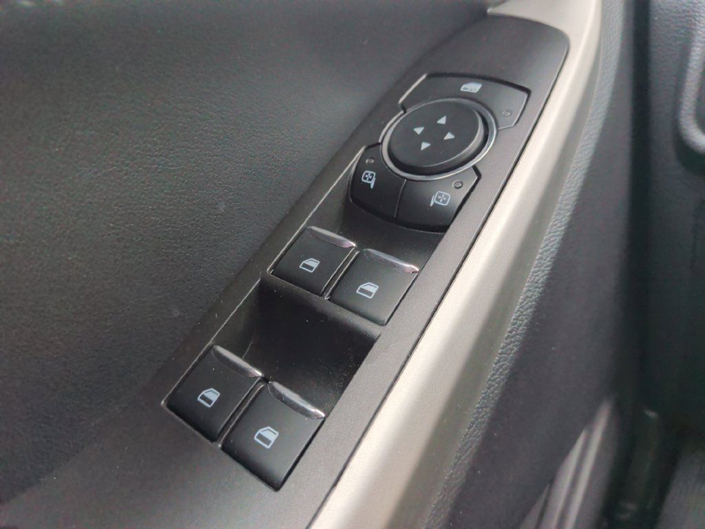 Certified 2020 Ford Explorer XLT w/ Comfort Package AWD/4WD image 29