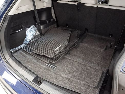 Used 2023 Volkswagen Tiguan SE FWD image 30