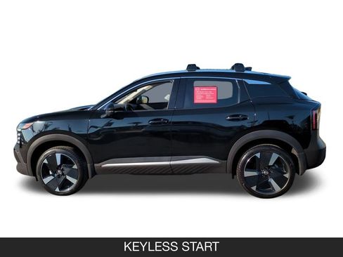 Used 2025 Nissan Kicks SR FWD image 5
