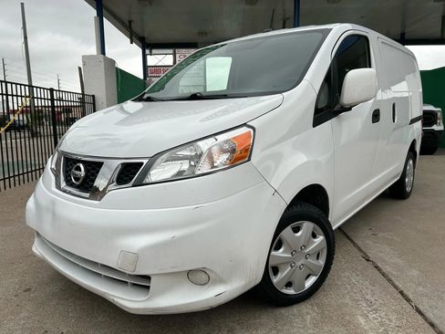 Used 2020 Nissan NV200 SV w/ Back Door Glass Package image 2