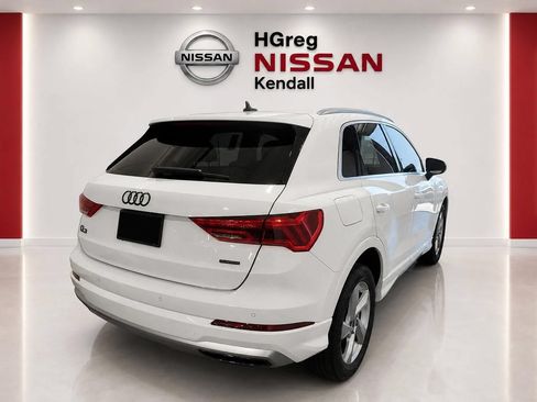 Used 2020 Audi Q3 2.0T Premium AWD/4WD image 2