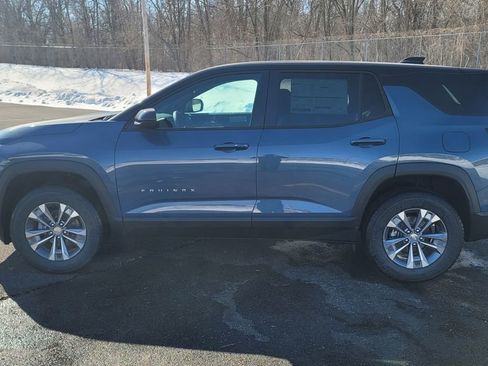 New 2026 Chevrolet Equinox LT image 7