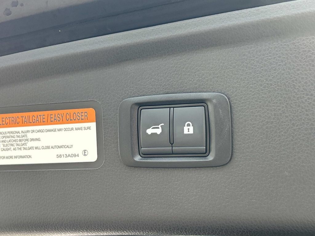 Used 2024 Mitsubishi Eclipse Cross SE AWD/4WD image 15