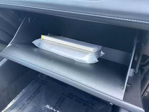 Used 2022 Hyundai Santa Fe Calligraphy image 38