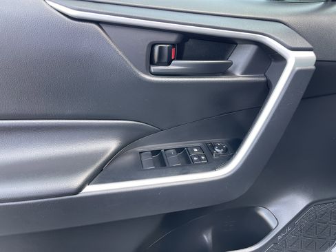 Used 2024 Toyota RAV4 LE image 12