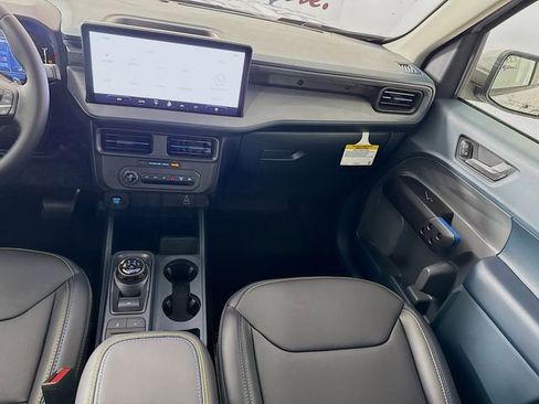 New 2026 Ford Maverick Lobo AWD/4WD image 26