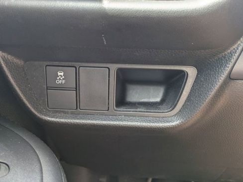 Used 2023 Honda HR-V LX image 30