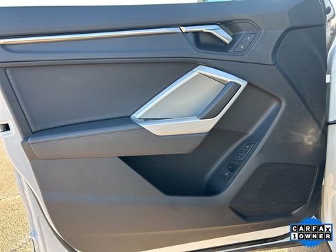 Used 2024 Audi Q3 2.0T Premium image 12