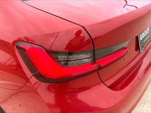 Used 2020 BMW 330i Sedan w/ Convenience Package image 27